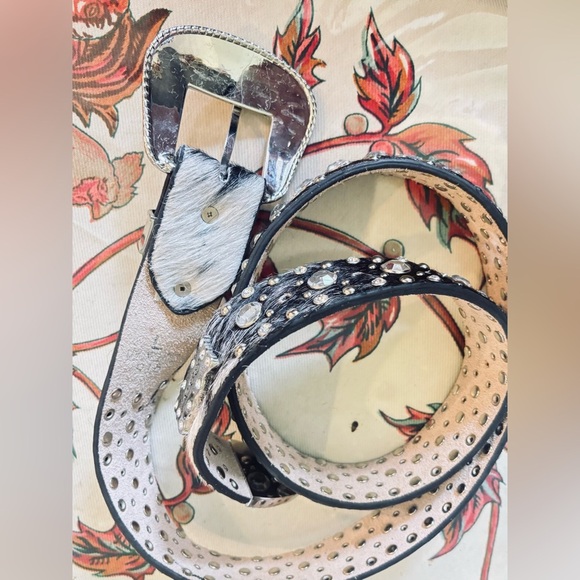 BHW Western Cowgirl Bling Belt - Picture 7 of 9